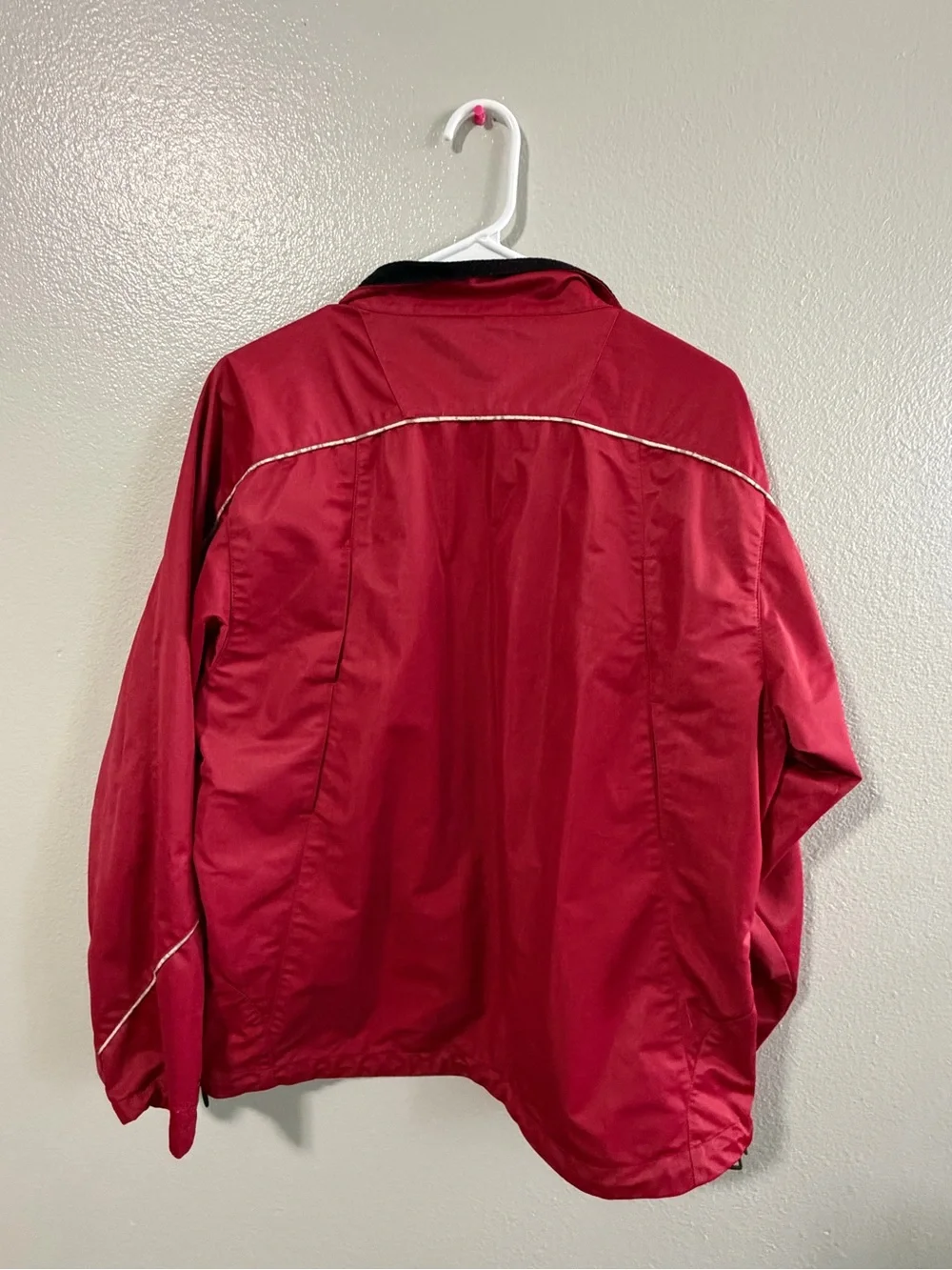 The North Face Men's Red Full-Zip Windbreaker